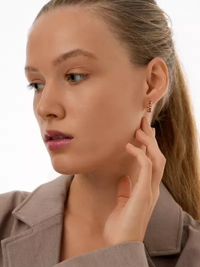 Серьги Clash de Cartier от Cartier выполнены